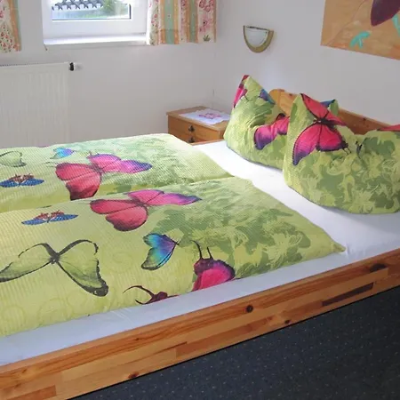 Ferienhaus Gerlinde בקתה *